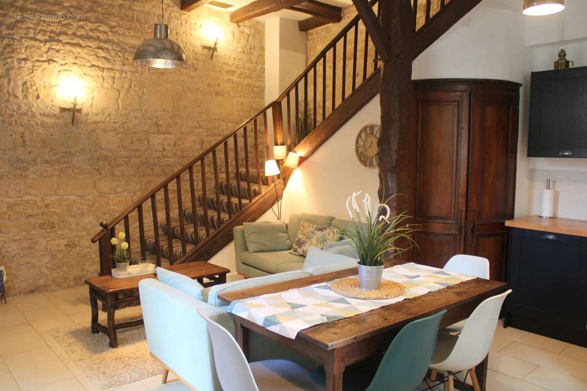 Maison à MELLE