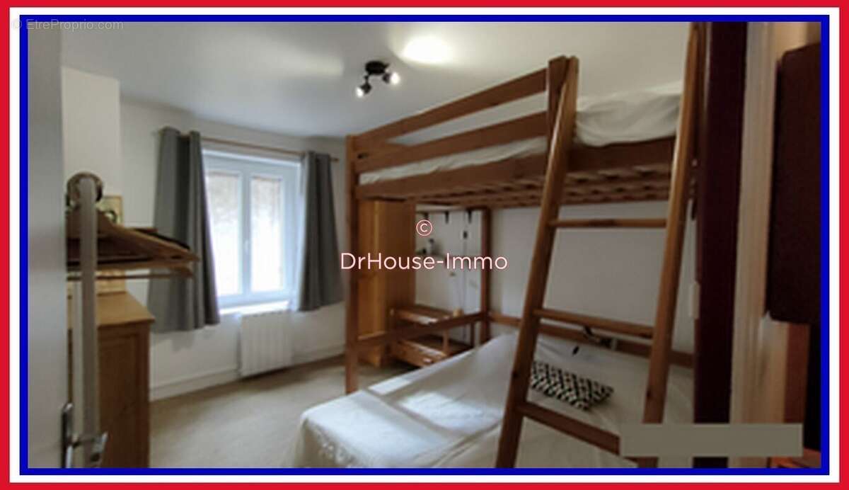 Appartement à RENCUREL