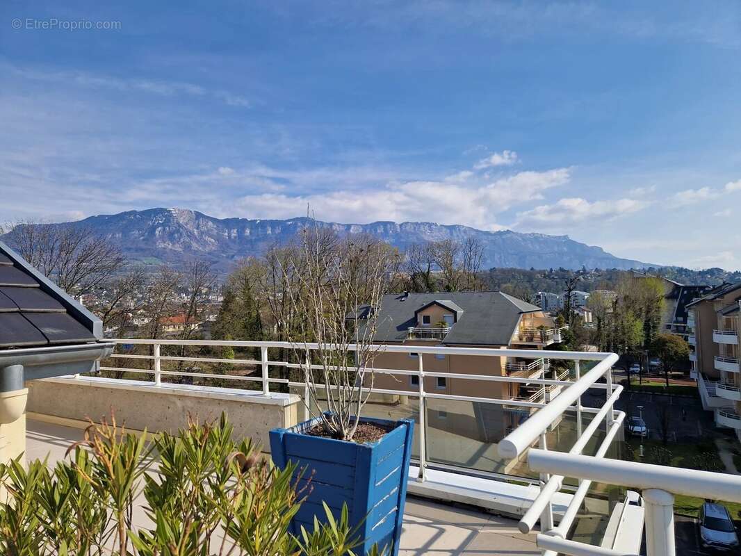Appartement à AIX-LES-BAINS