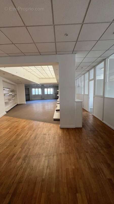 Photo 7 - Commerce à ROUBAIX