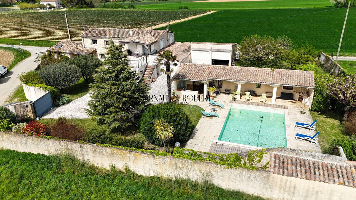 Maison à SAUZET