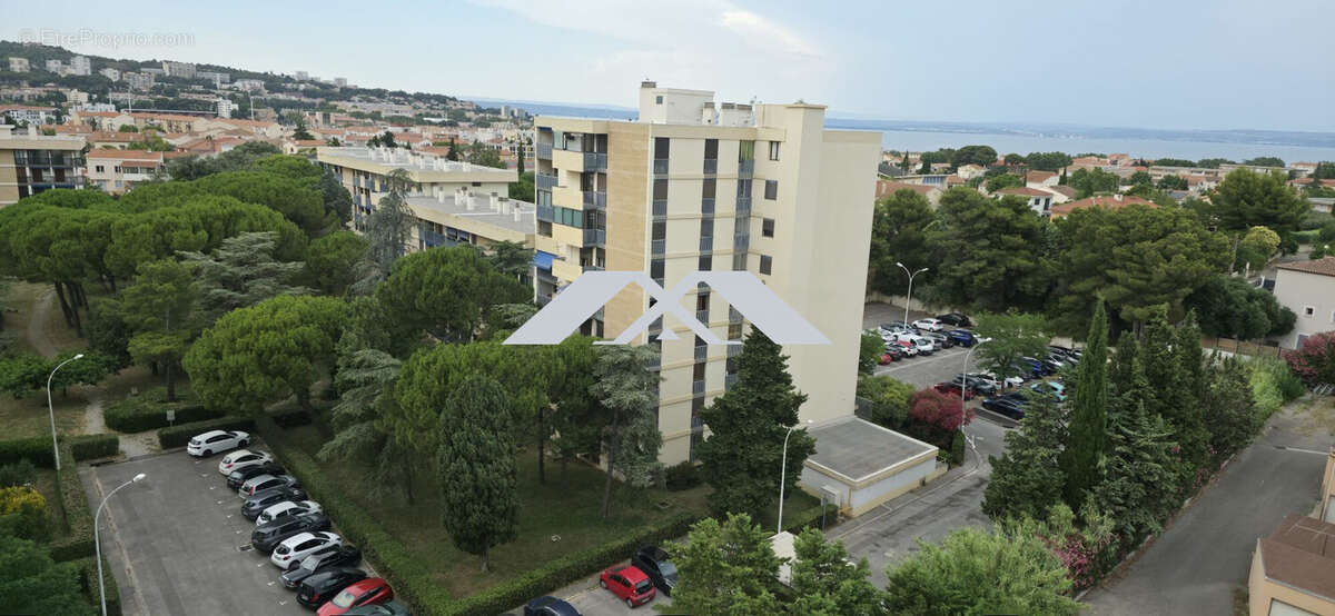 Appartement 84 m² à Martigues  - photo 8
