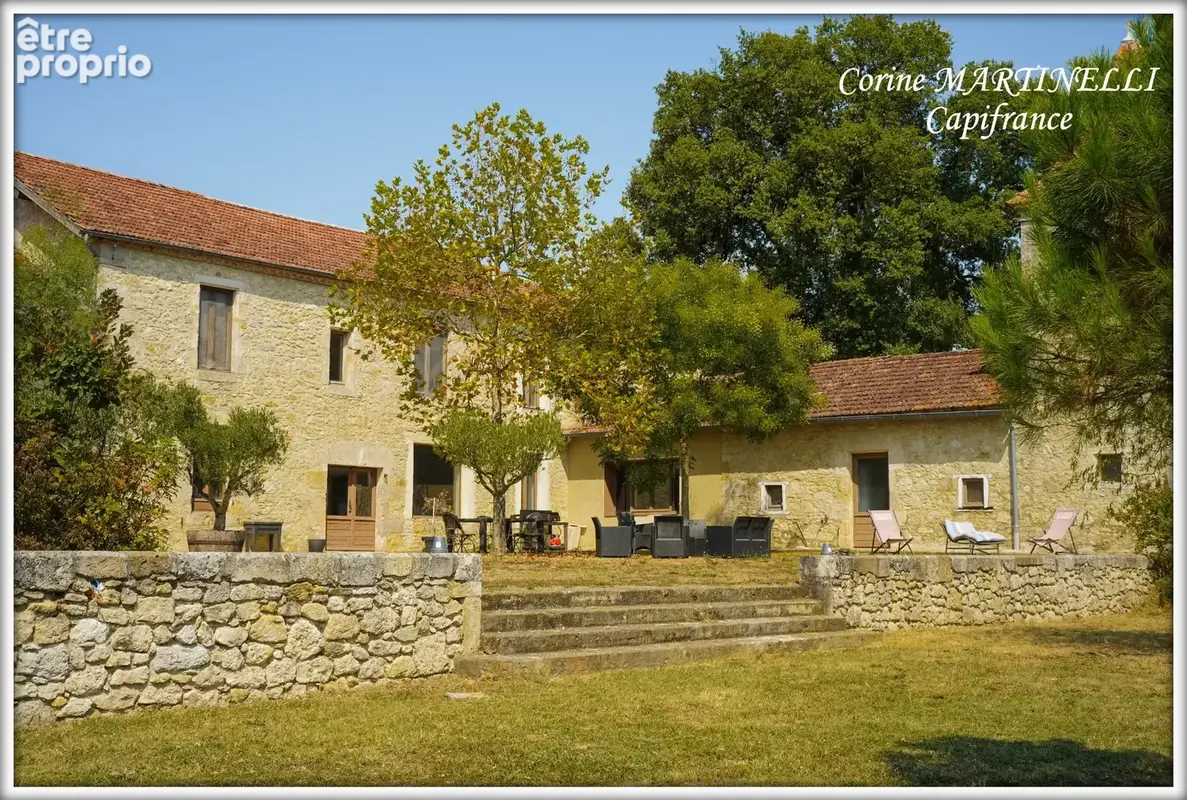 Propriete à vendre 22 pièces proche de AGEN (47) 4 habitations 885 m² + dépendances, 27 ha - photo 6