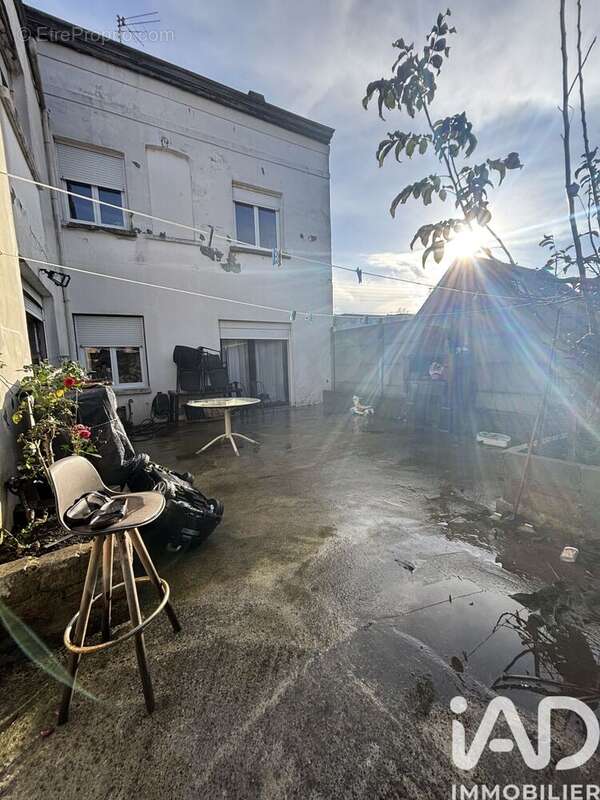 Photo 2 - Maison à WATTRELOS