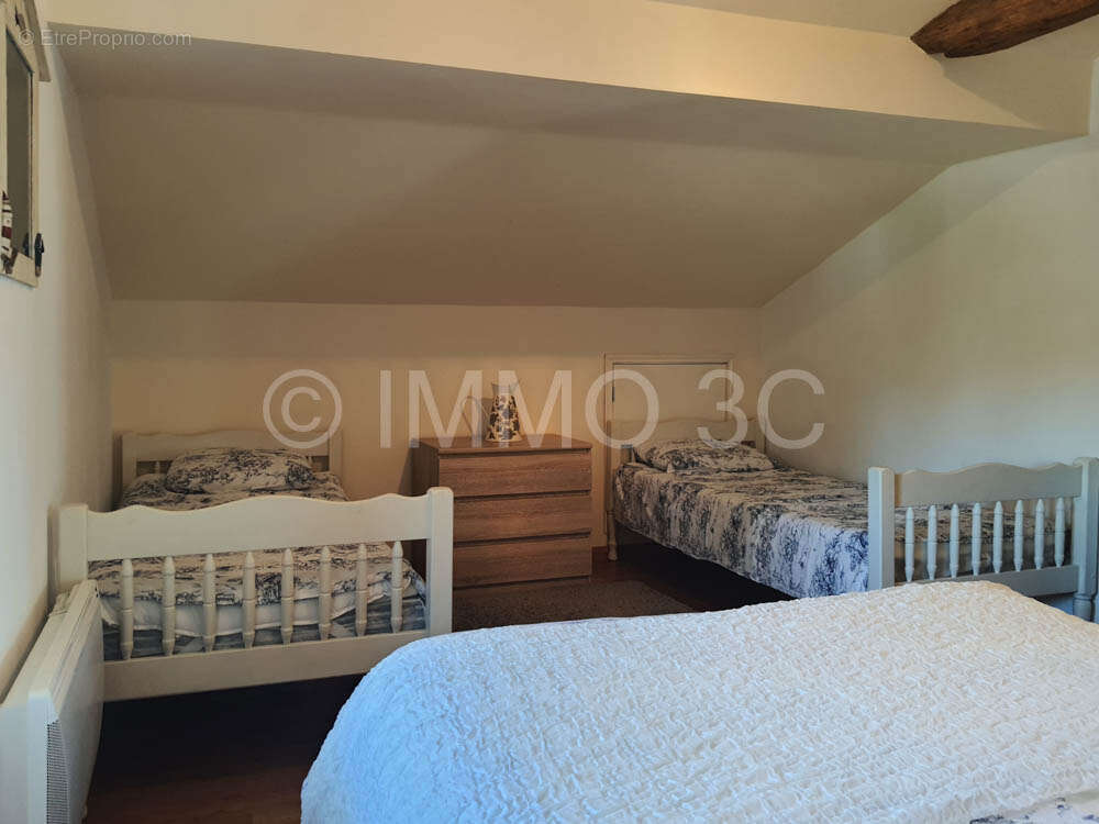 Maison à SAUZE-VAUSSAIS