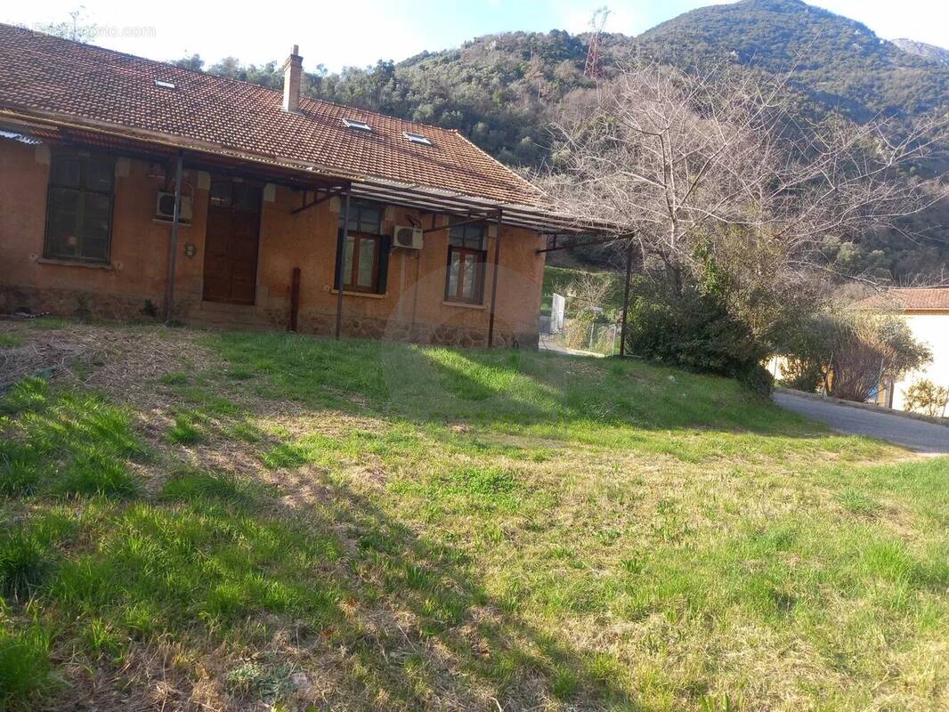 Appartement à BREIL-SUR-ROYA