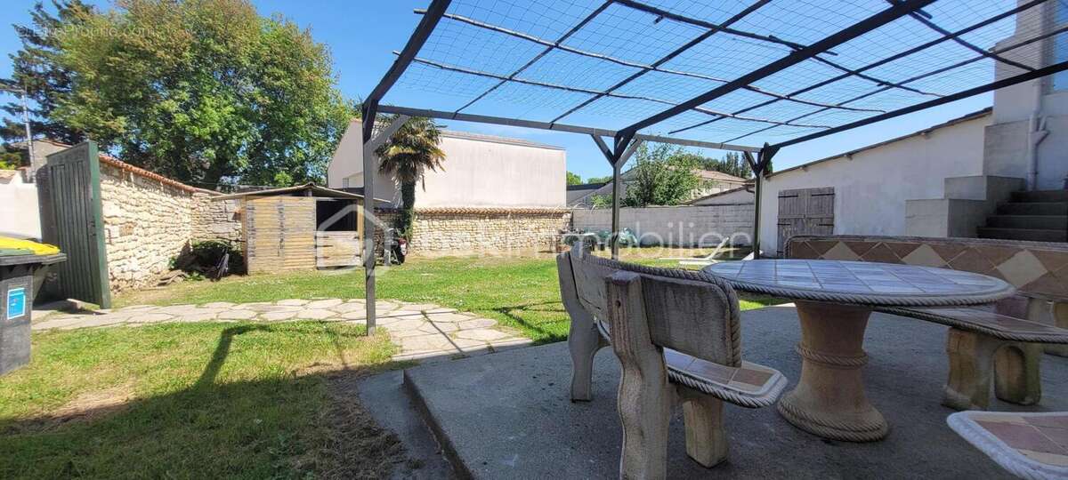 Maison à ETAULES