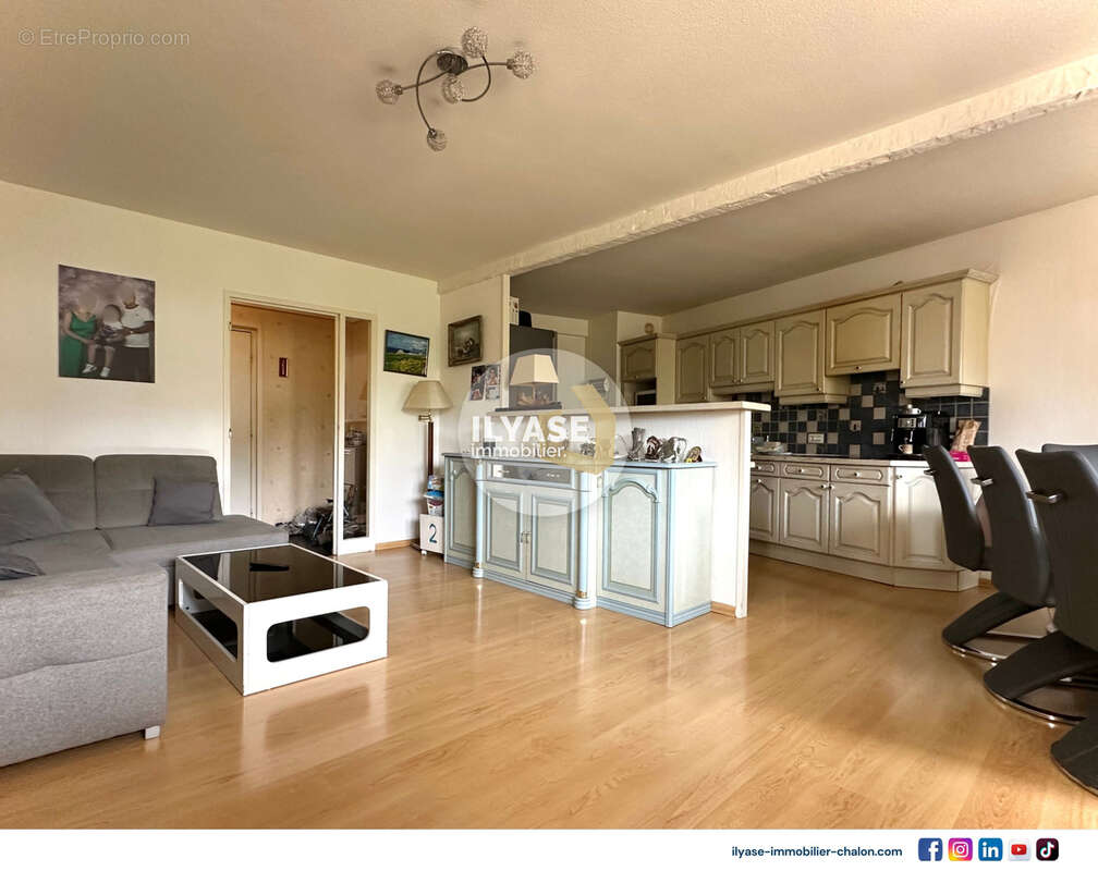 Appartement T4  3 CH  Cave  Parking privatif en sous-sol - photo 4