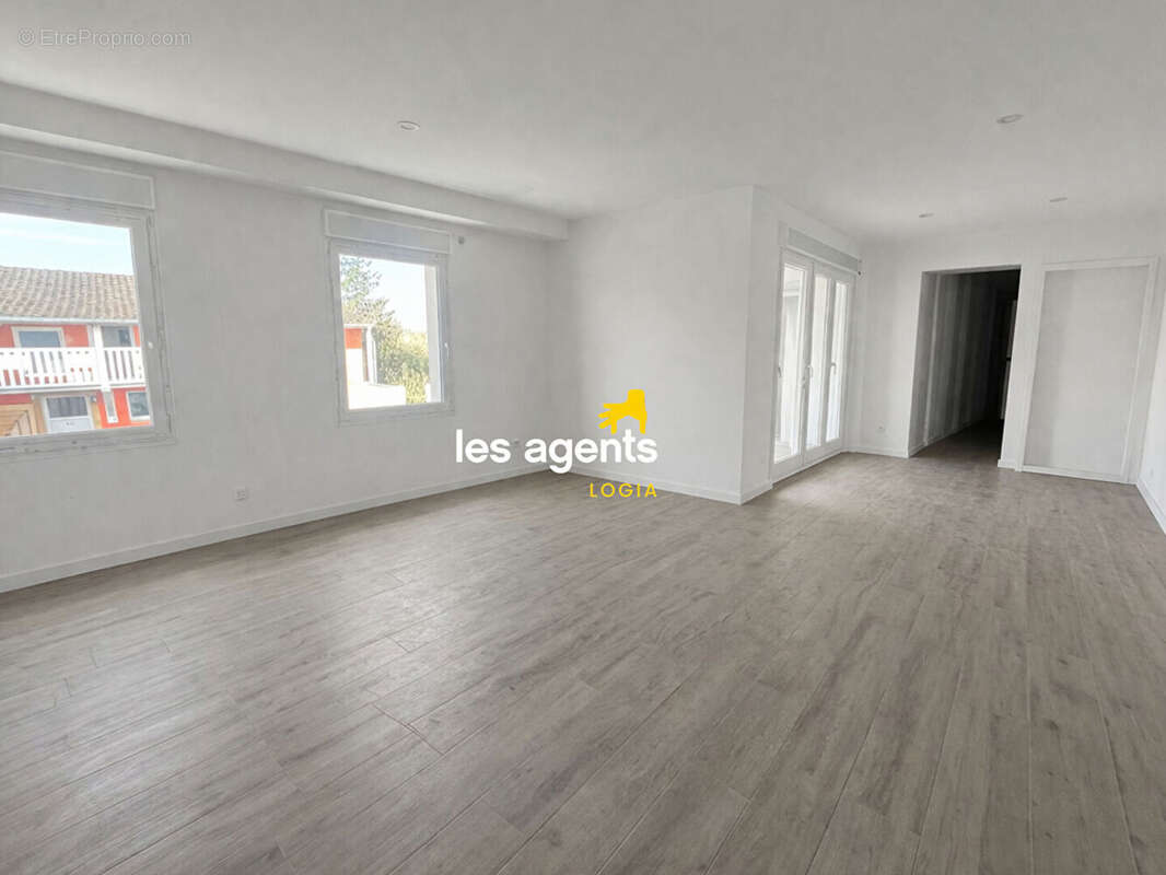 Appartement Koenigsmacker 3 pièce(s) 69 m2 - photo 2