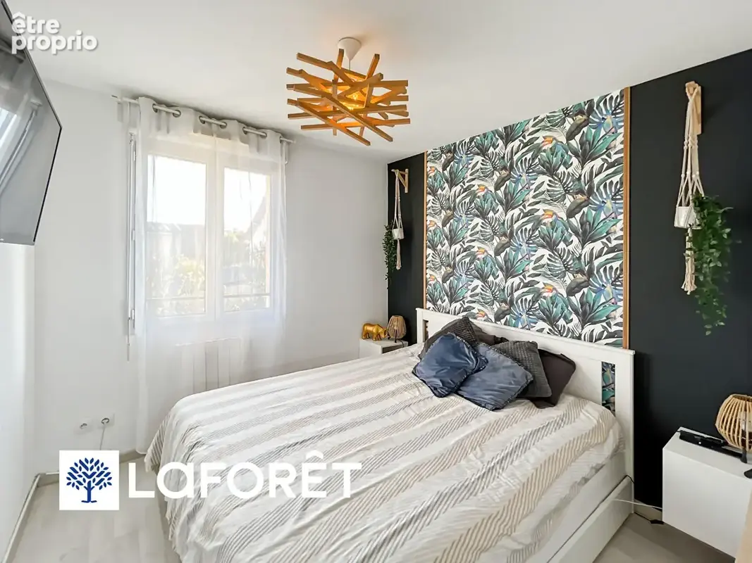 Maison lumineuse 5 pièces à vendre à Sainte Geneviève des Bois - photo 8