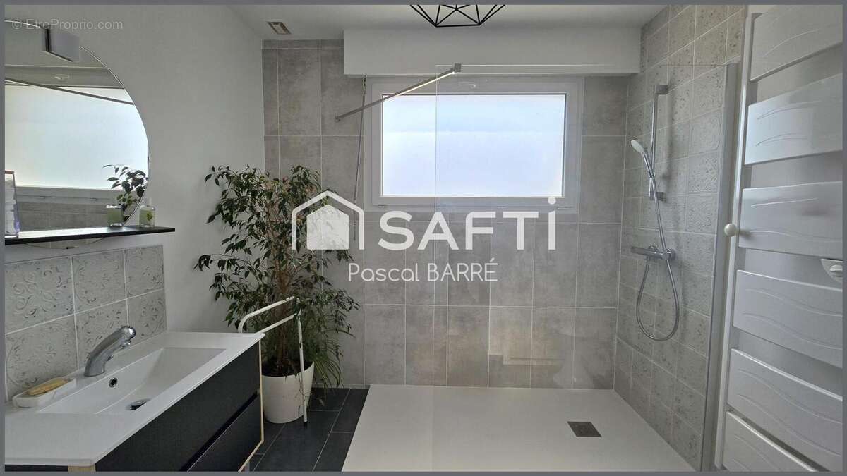 Photo 9 - Maison à NIEUL-LE-DOLENT