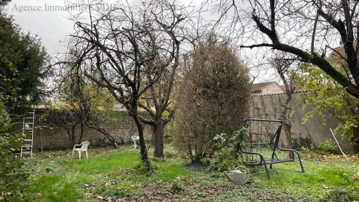 Immeuble à rénover sur terrain de 800 m² hyper centre Tomblaine - photo 12