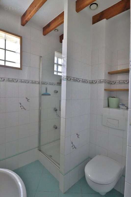 Maison à VERRIERES-LE-BUISSON