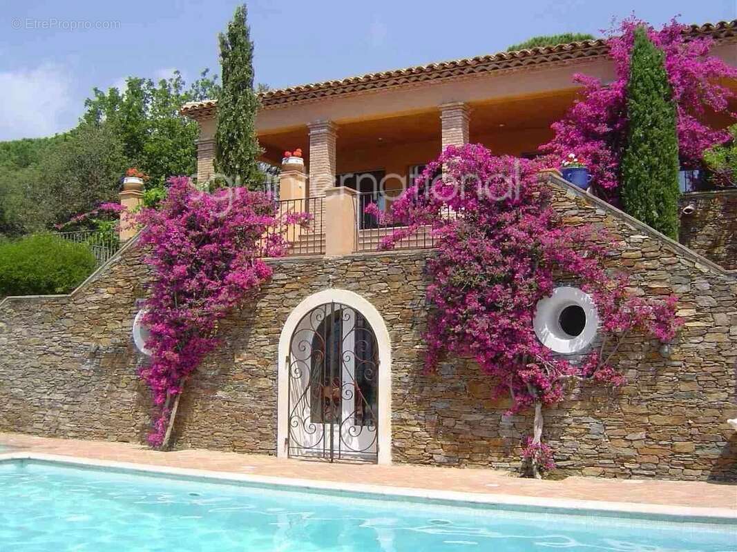 Maison à RAMATUELLE