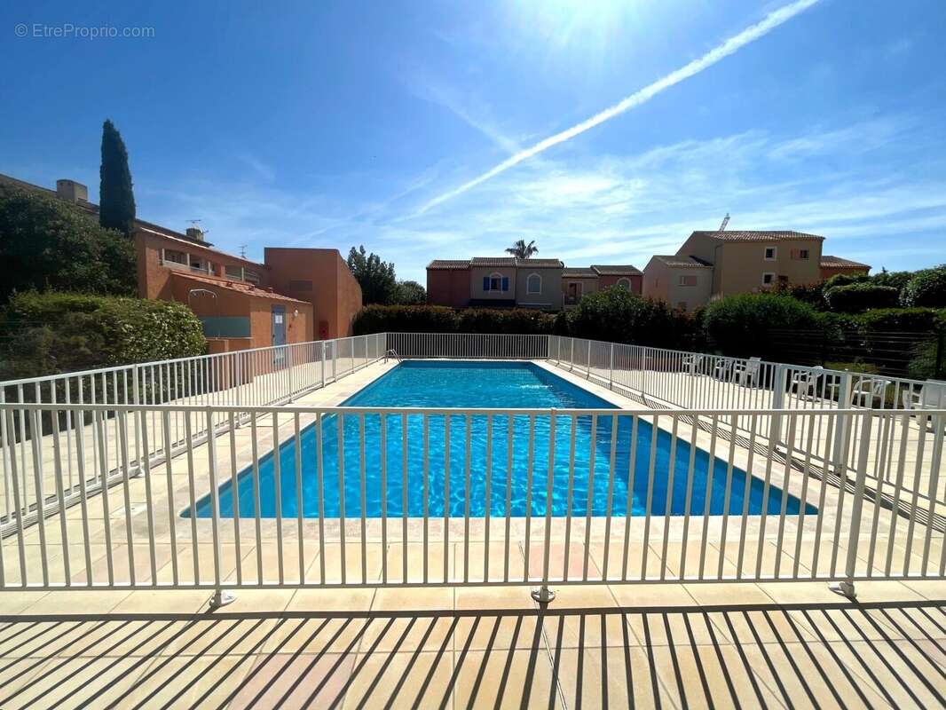 Appartement à LA CROIX-VALMER