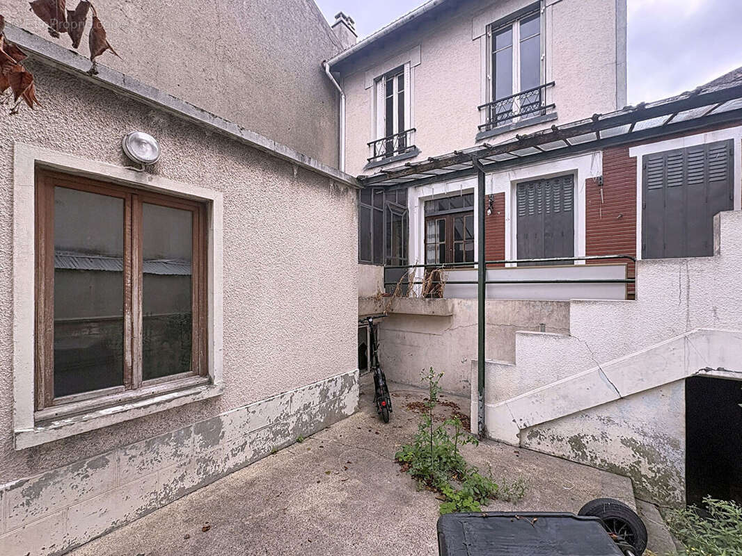 Maison à ROMAINVILLE