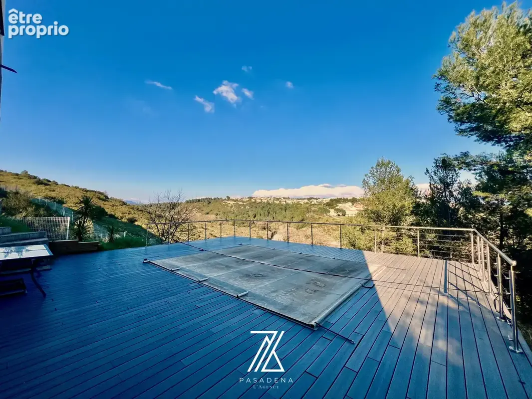 Vente Villa / Maison T5 Contemporaine avec Piscine et Triple Terrasse   Juvignac / Montpellier - photo 12