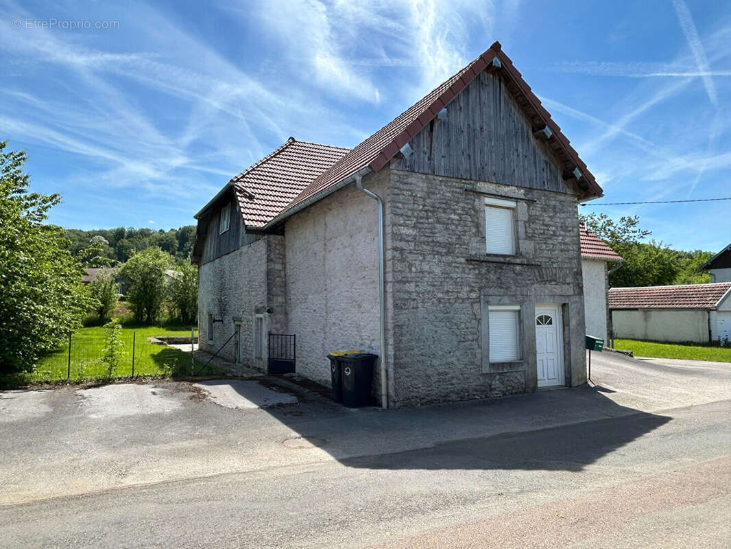 Maison à CHAUX-LES-PASSAVANT