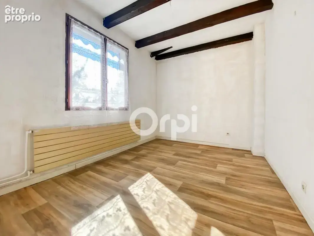 Maison de village de 144 m2 avec terrasse et cave - photo 15