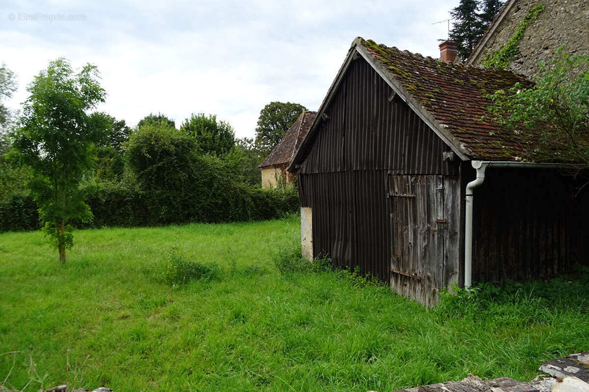 Maison à AUTHON-DU-PERCHE