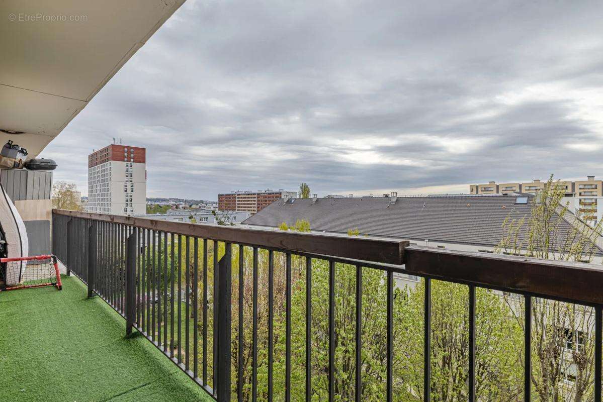 Appartement à NEUILLY-SUR-MARNE