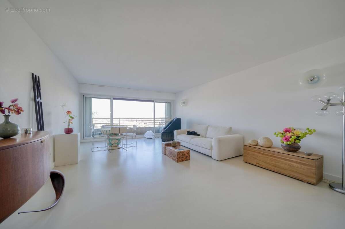 Photo 2 - Appartement à PARIS-20E