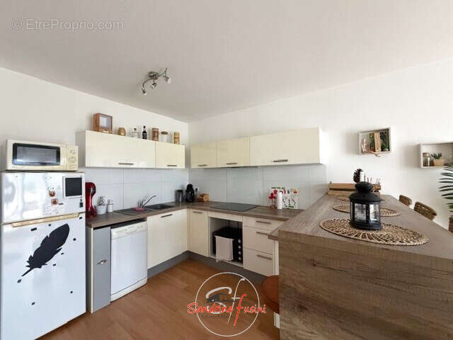 Appartement à CARROS