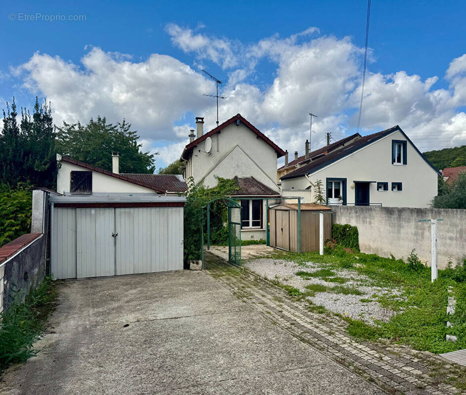 Maison à MONCHY-SAINT-ELOI
