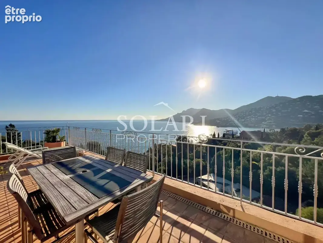 Appartement 4 pièces avec vue mer panoramique - photo 2