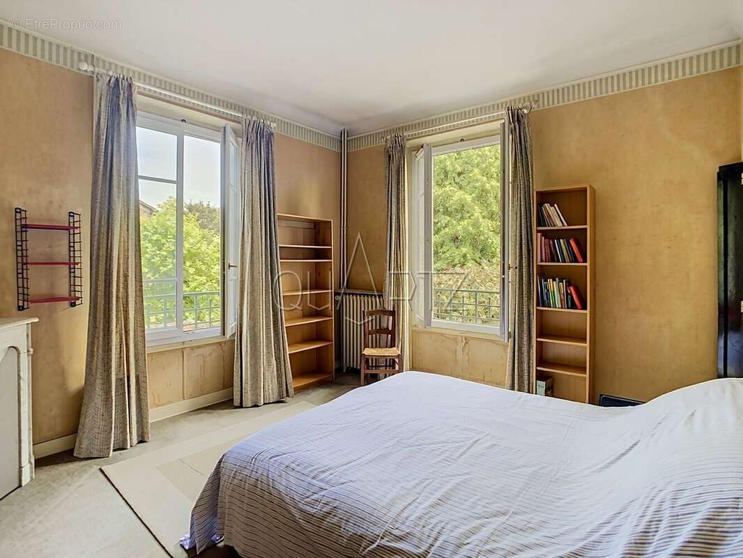 Appartement Duplex Versailles - St Jean Hulst - photo 5