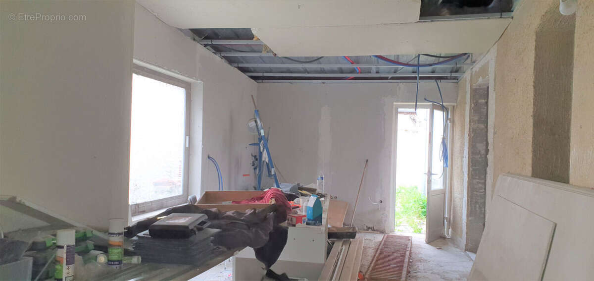 Maison à COSNE-COURS-SUR-LOIRE