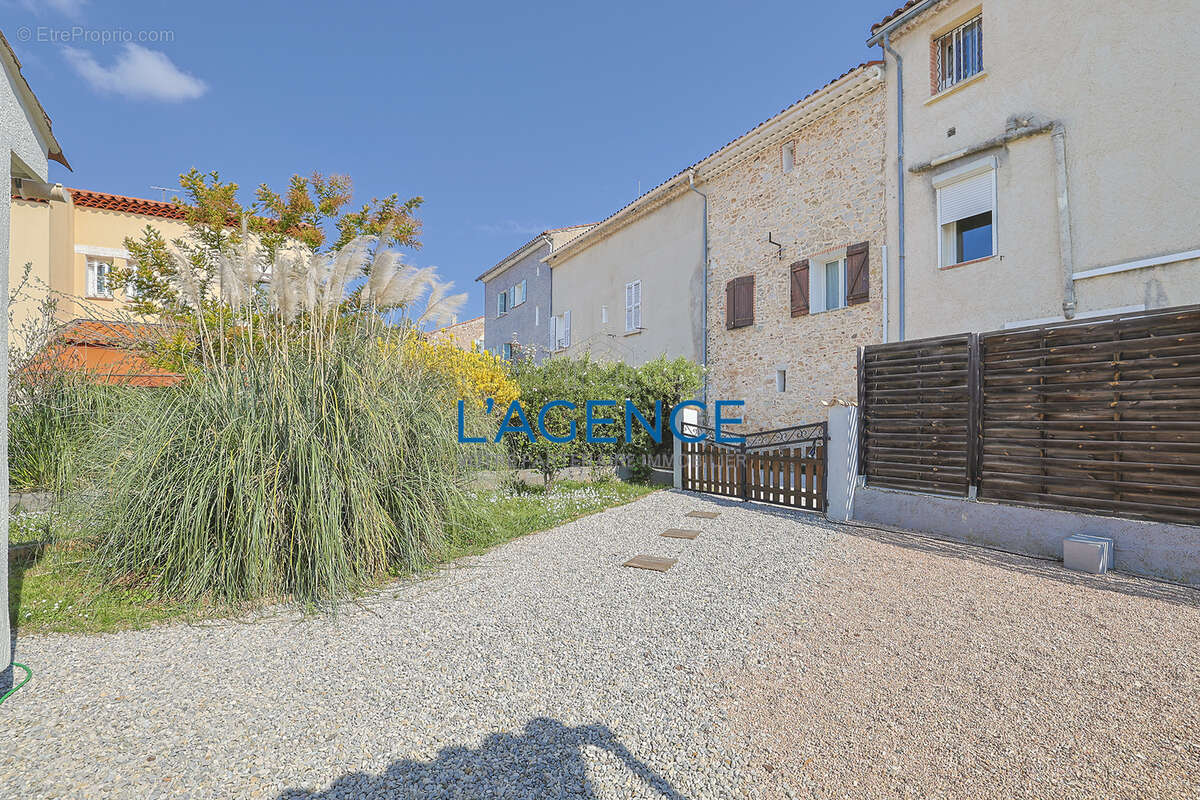 Maison à PIGNANS