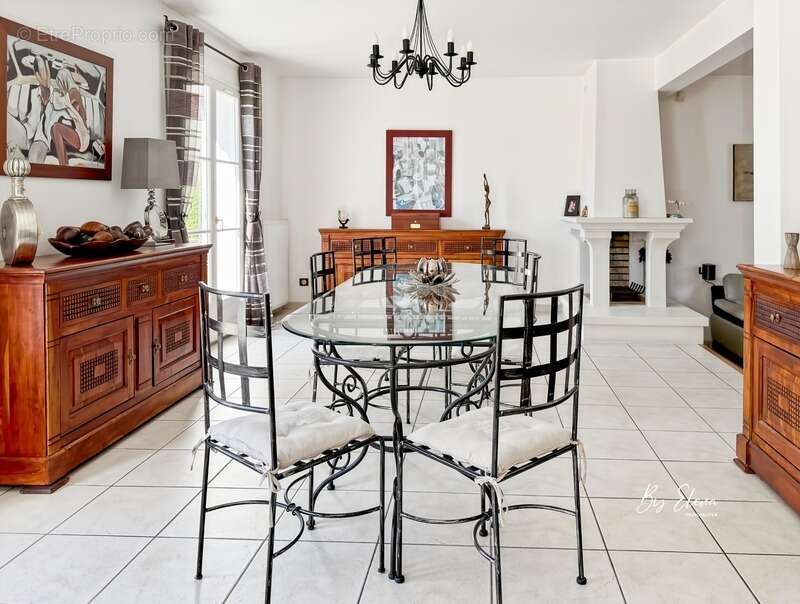 Maison à CLAYE-SOUILLY