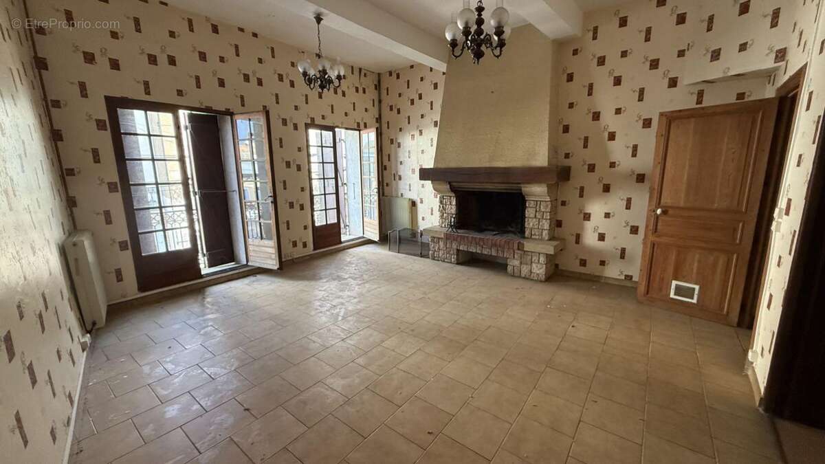 Appartement à OLONZAC