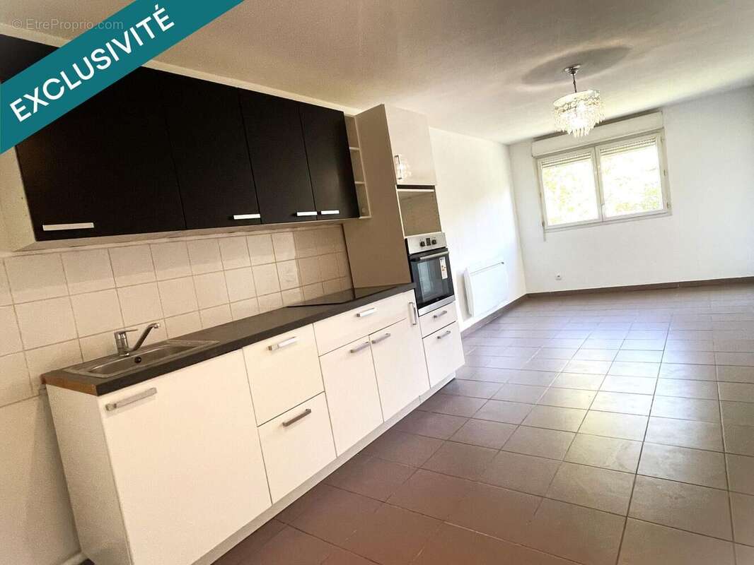 Photo 3 - Appartement à MARSEILLE-10E