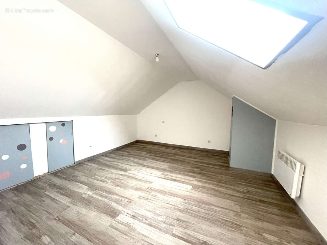 Maison à ECOUST-SAINT-MEIN