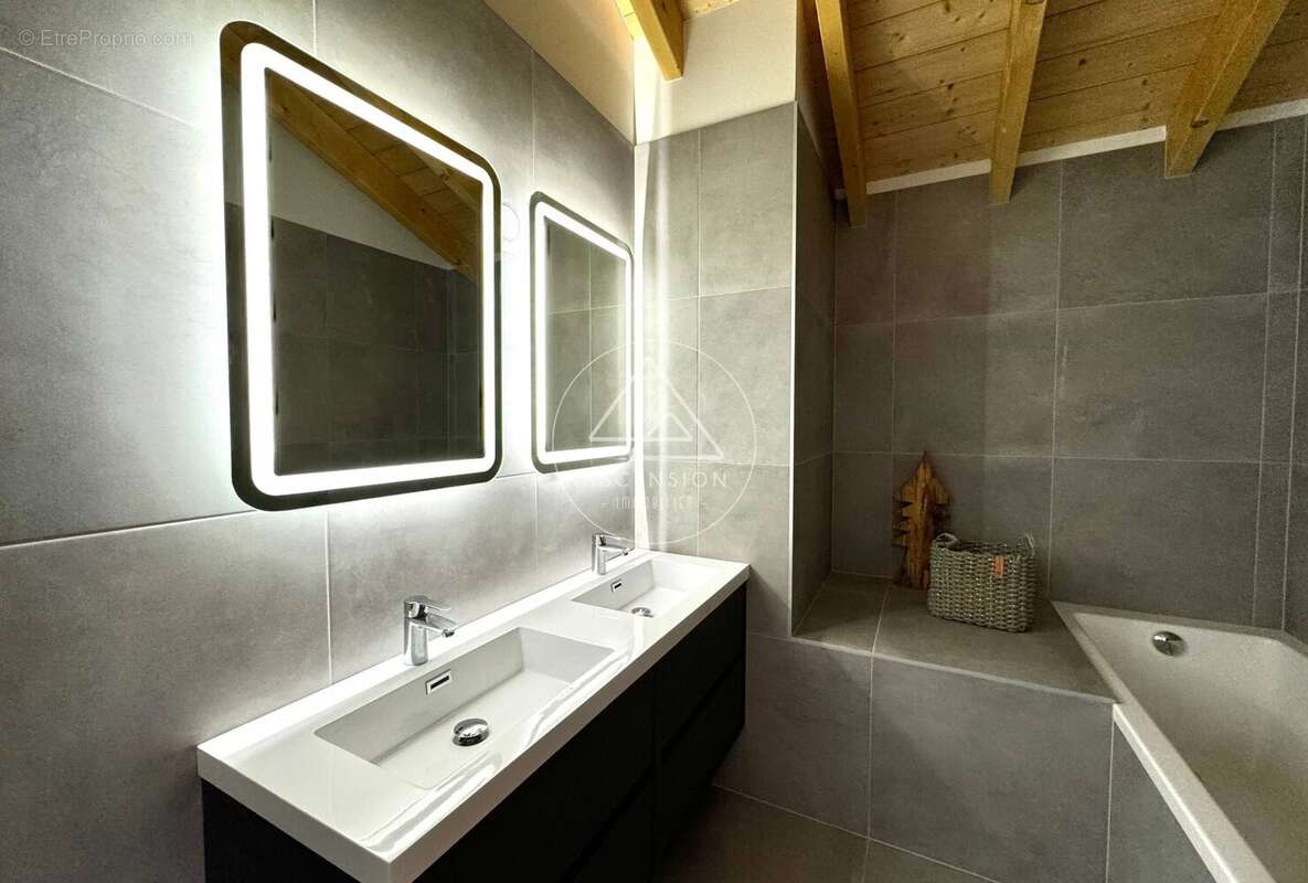 Chalet neuf - Centre village Le Biot - 3 Chambres - photo 12
