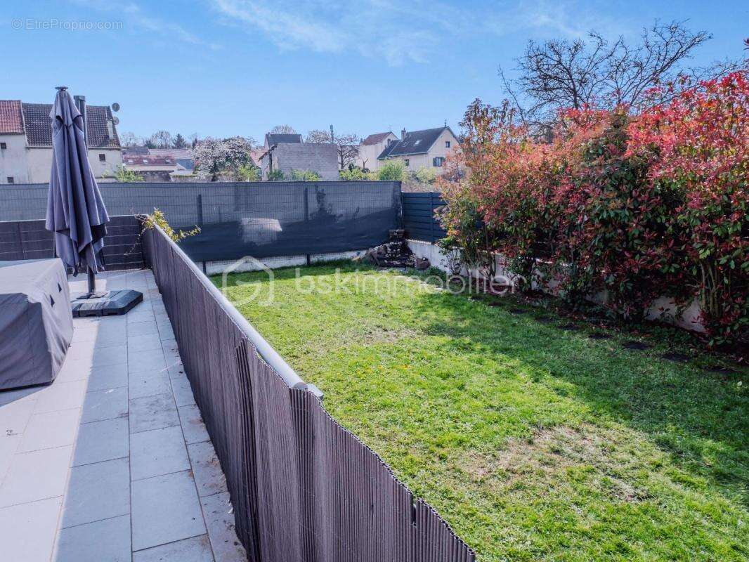 Maison à DAMMARTIN-EN-GOELE