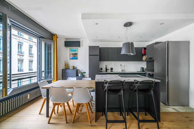 Appartement à LYON-6E