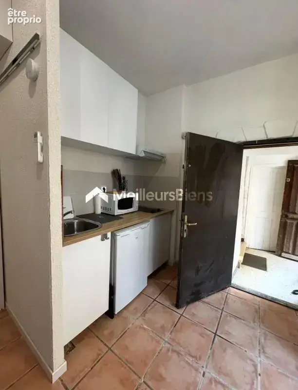 Immeuble de 145 m² à Piolenc, 5 appartements et garage - photo 5