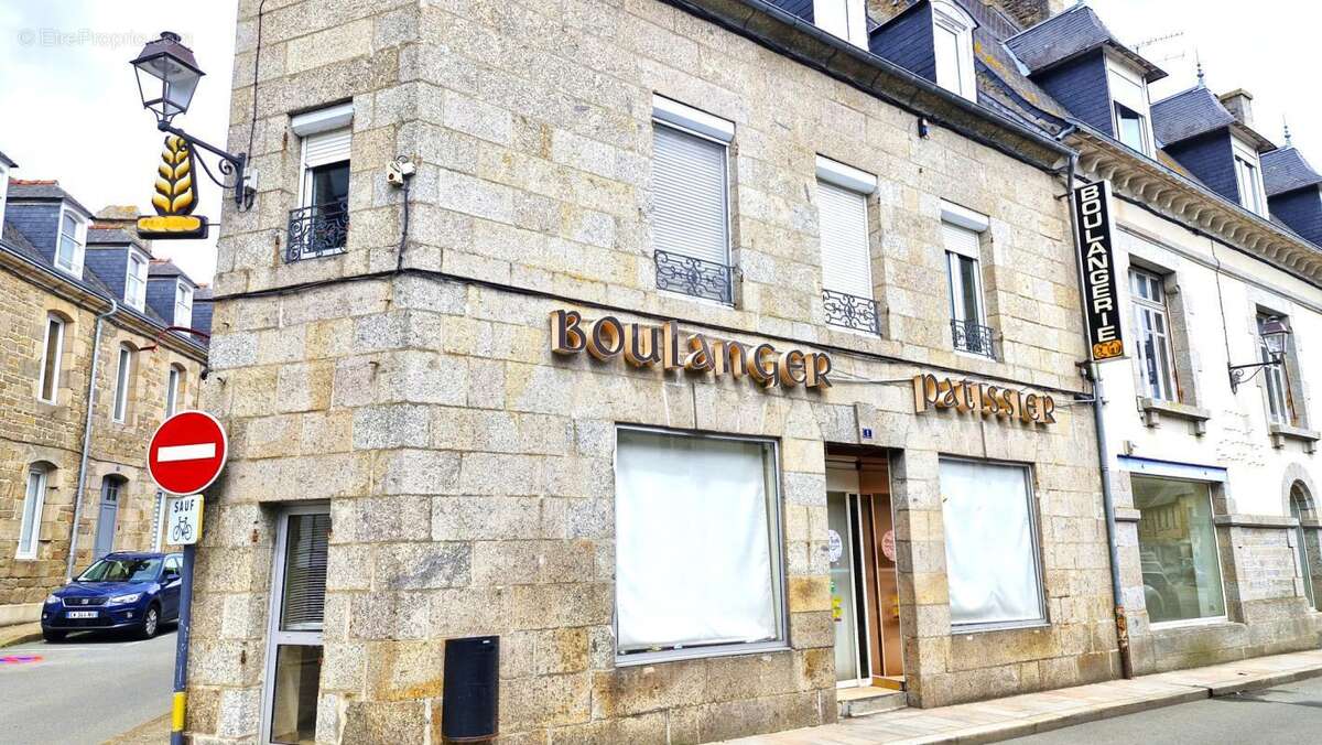 Maison à QUINTIN