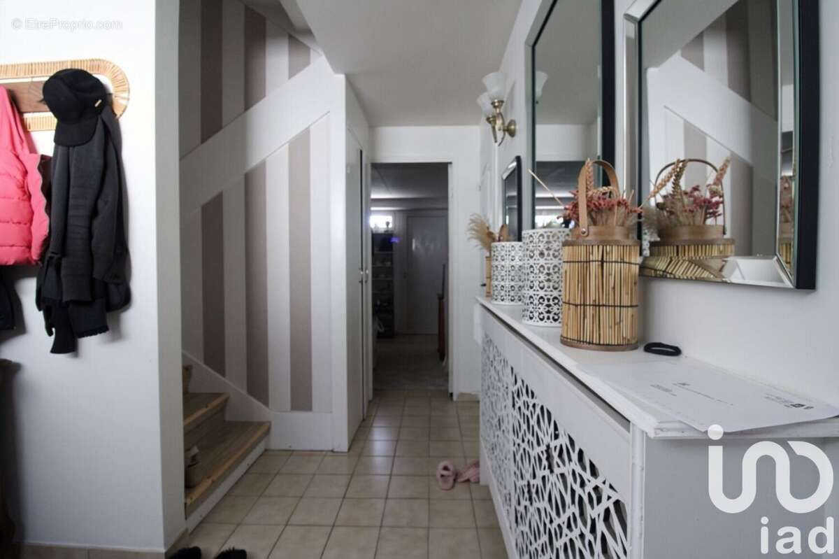 Photo 5 - Maison à VILLIERS-LE-BEL