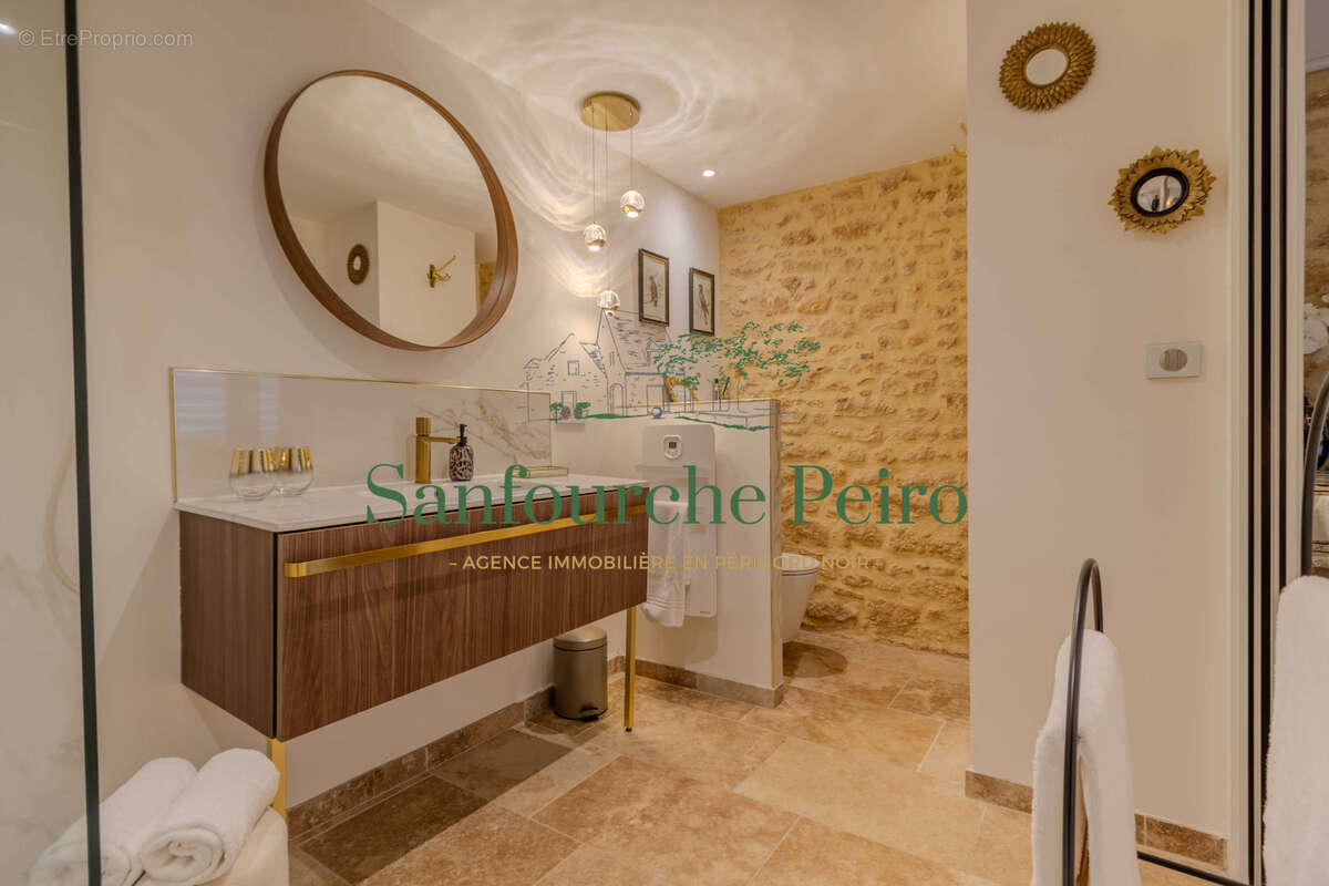 Appartement à SARLAT-LA-CANEDA