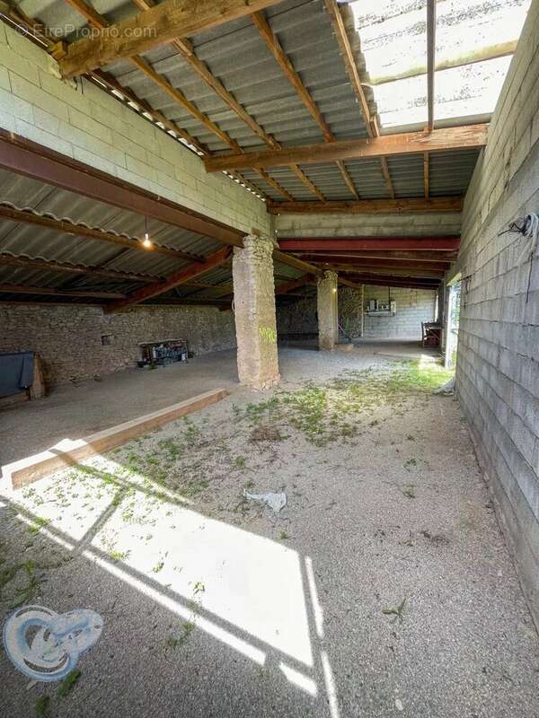 Appartement à SAINT-TRINIT