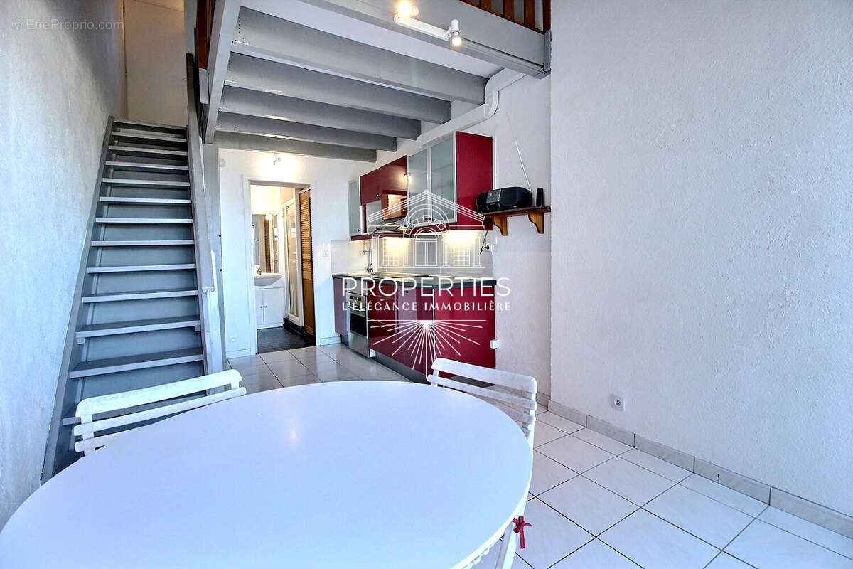 Appartement à HYERES