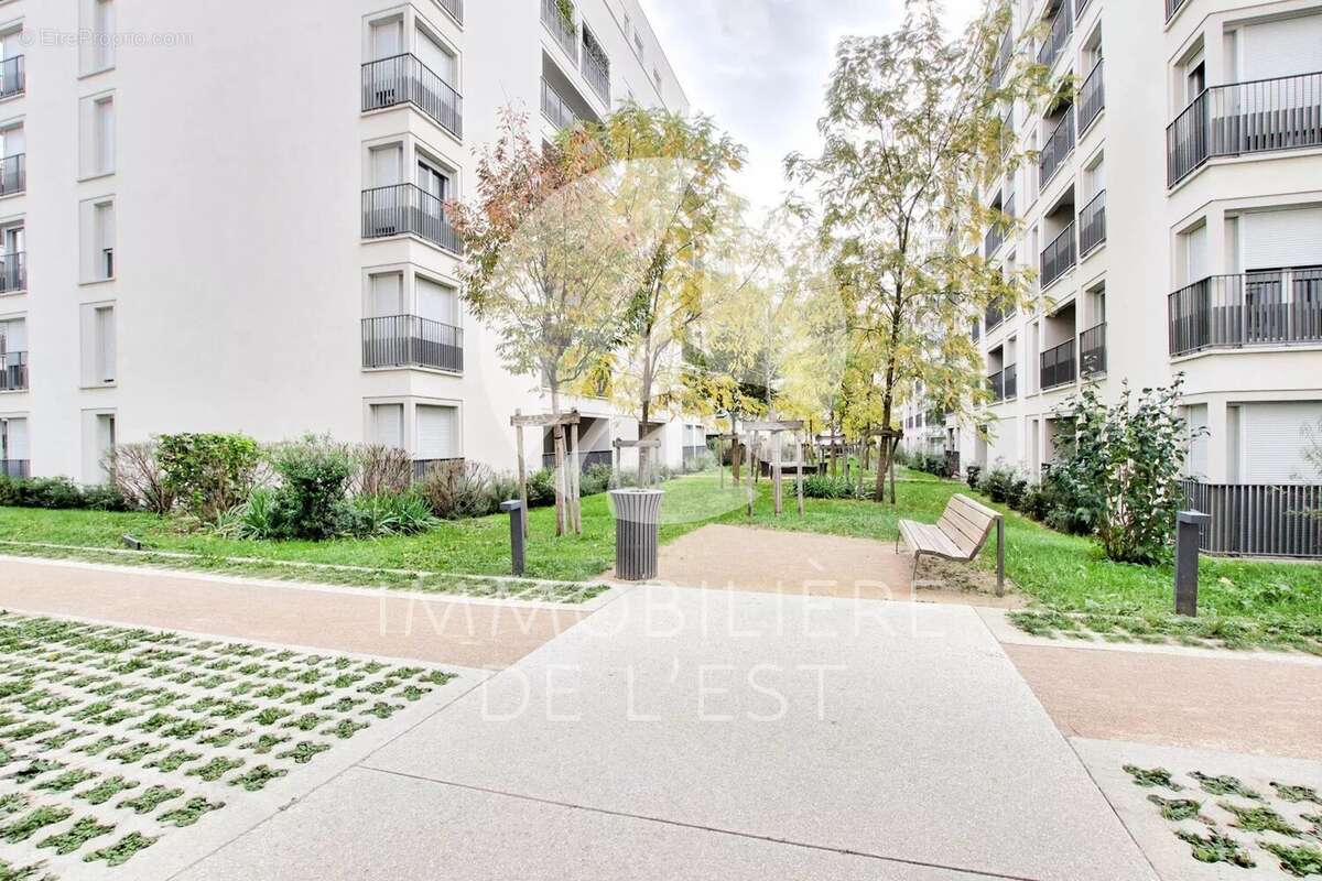 Appartement à LYON-8E