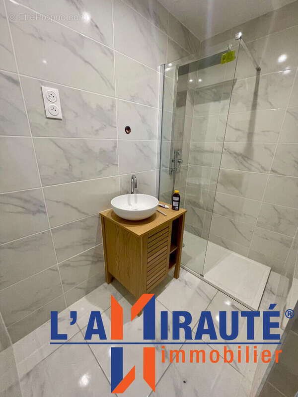 Maison à SARTROUVILLE