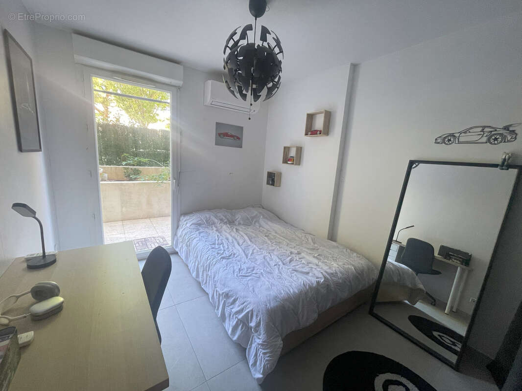 Appartement à MARSEILLE-9E