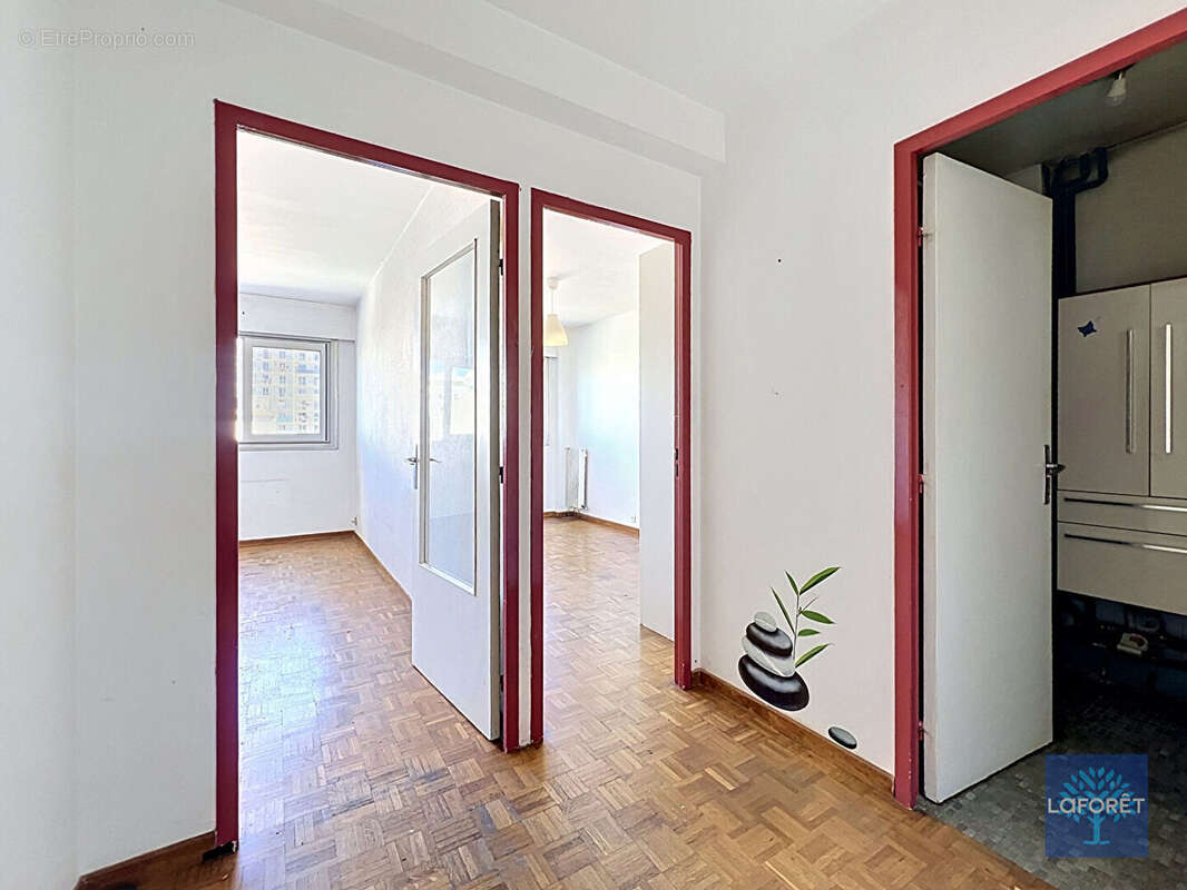 Appartement à MARSEILLE-10E