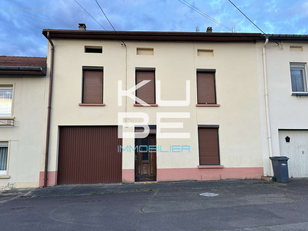 Maison à REMILLY
